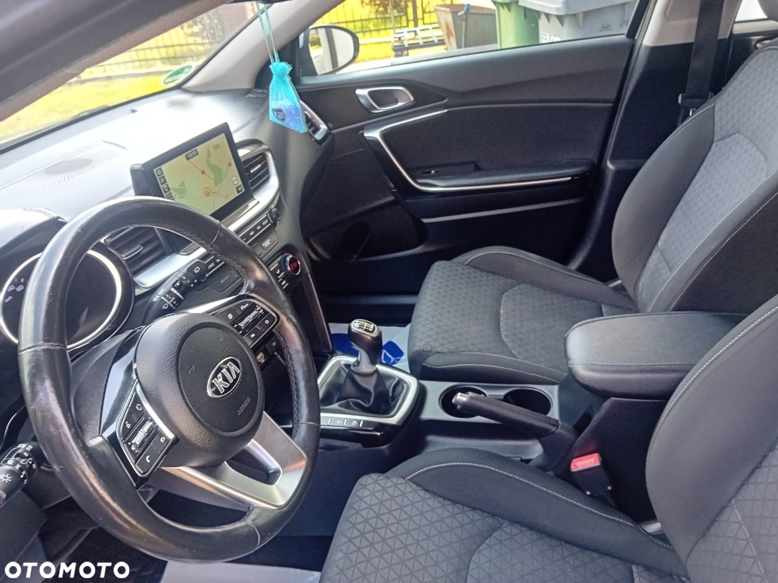 Kia Ceed 1.4 T-GDI L - 23