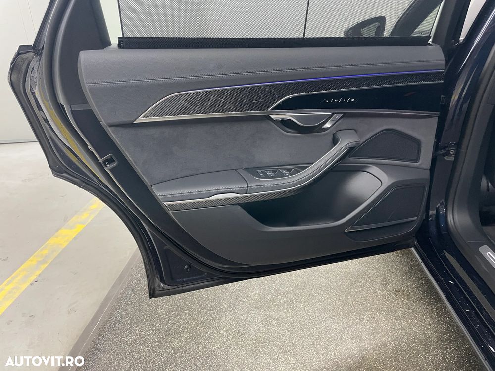 Audi A8 A8L 60 TFSI e quattro Tiptronic PHEV - 17