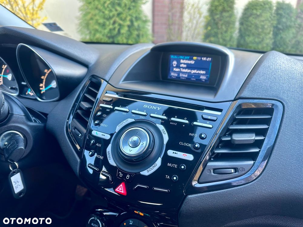 Ford Fiesta 1.0 EcoBoost Platinium X - 13