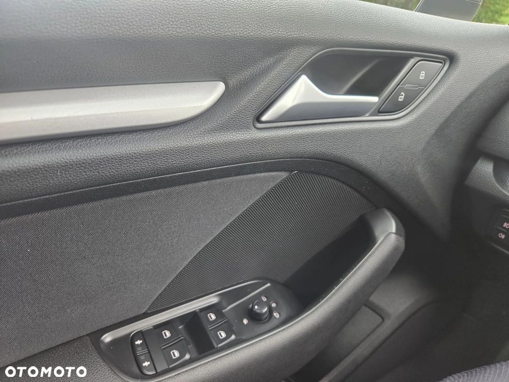 Audi A3 Sportback 2.0 TDI Ambition - 10