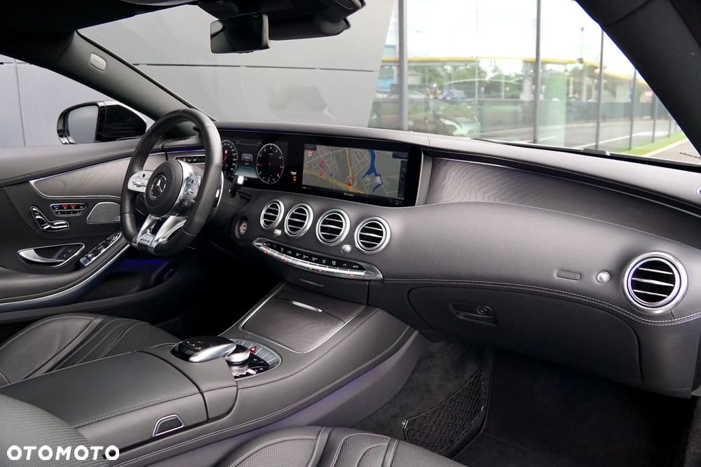 Mercedes-Benz Klasa S 560 Coupe 4-Matic 9G-TRONIC - 31