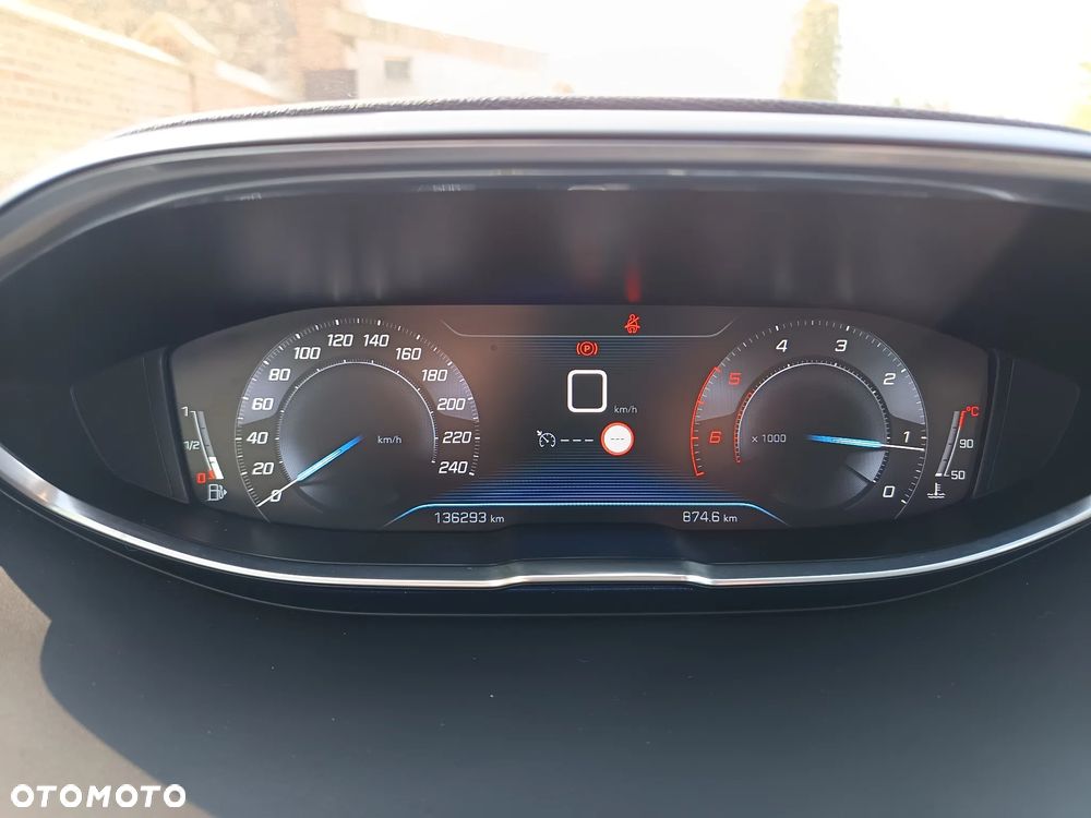 Peugeot 3008 BlueHDi 130 Stop & Start Allure - 28