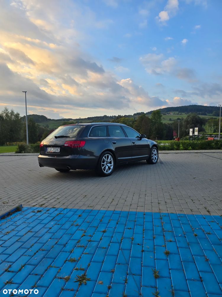 Audi A6 - 4