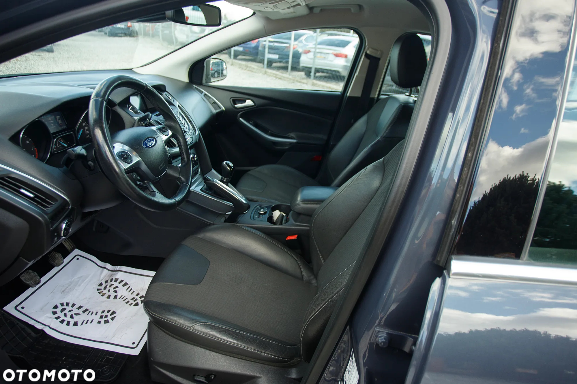 Ford Focus - 26