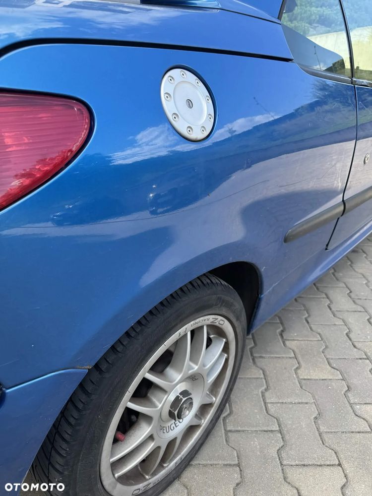 Peugeot 206 CC - 12