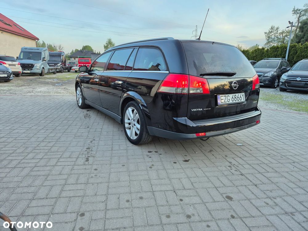 Opel Vectra 1.9 CDTI DPF Cosmo Plus - 8