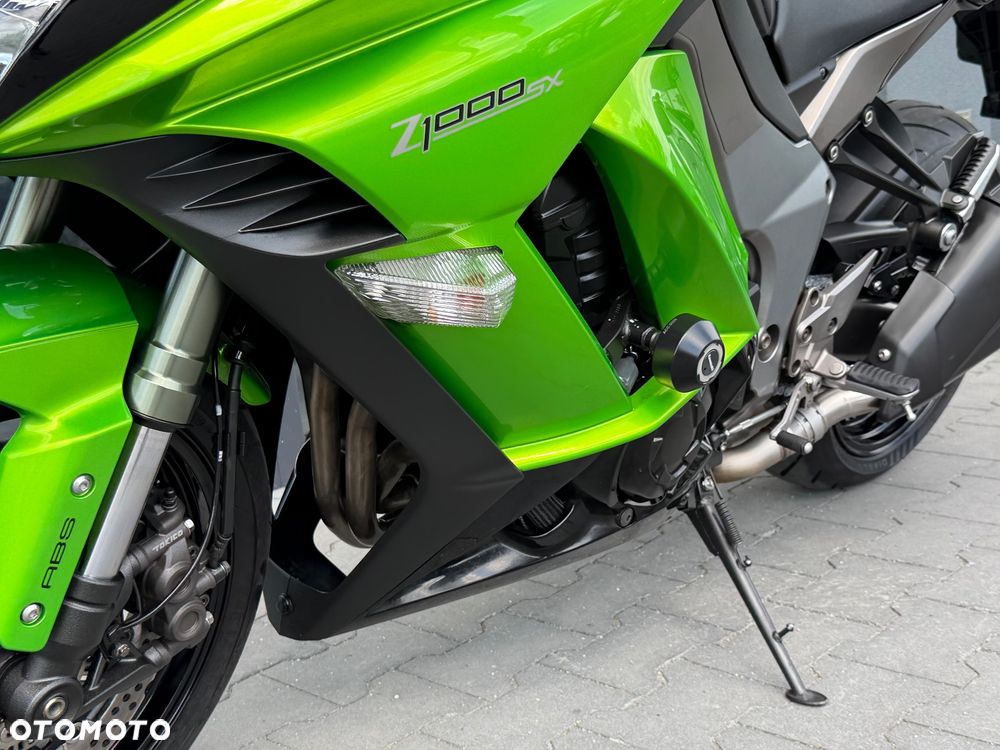 Kawasaki Ninja 1000 SX - 40