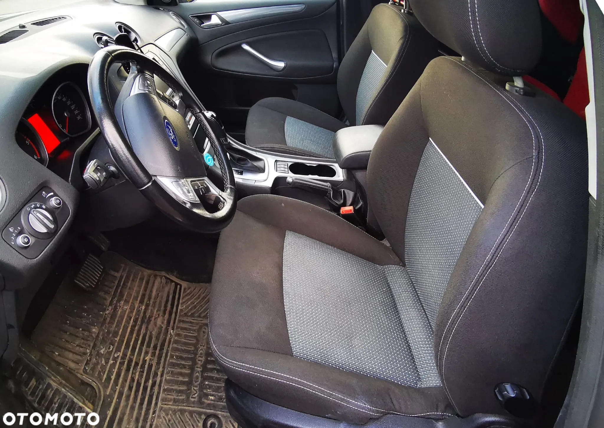 Ford Mondeo 2.0 TDCi Gold X MPS6 - 13