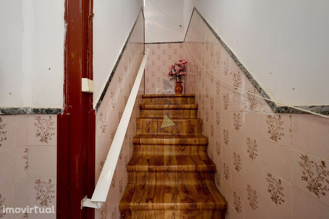 Prédio Habitacional  e Comercial no largo de São João  á venda no Cent - Grande imagem: 4/58