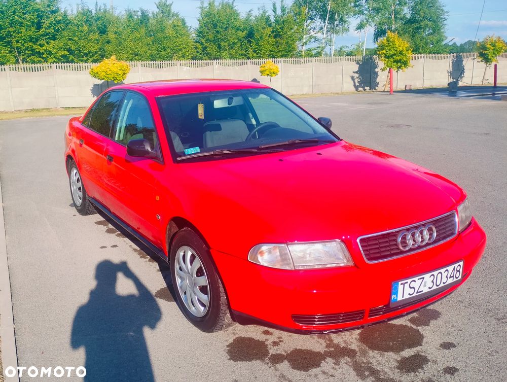 Audi A4 Limousine - 2
