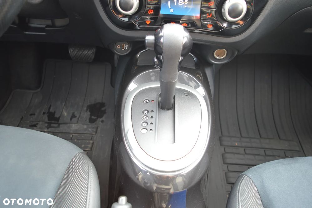 Nissan Juke 1.6 Tekna Xtronic EU6 - 17