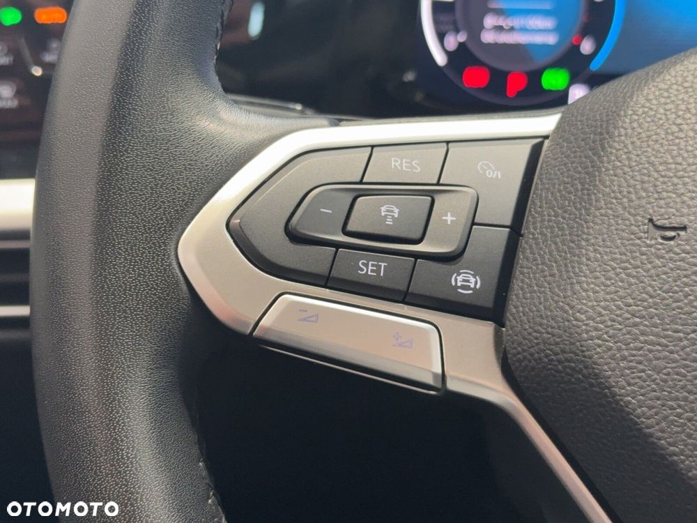 Volkswagen Golf Variant 2.0 TDI Life - 22