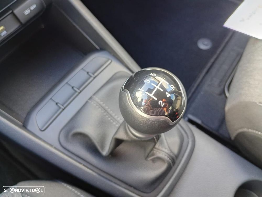 Kia Stonic 1.2 MPi Dynamic - 14