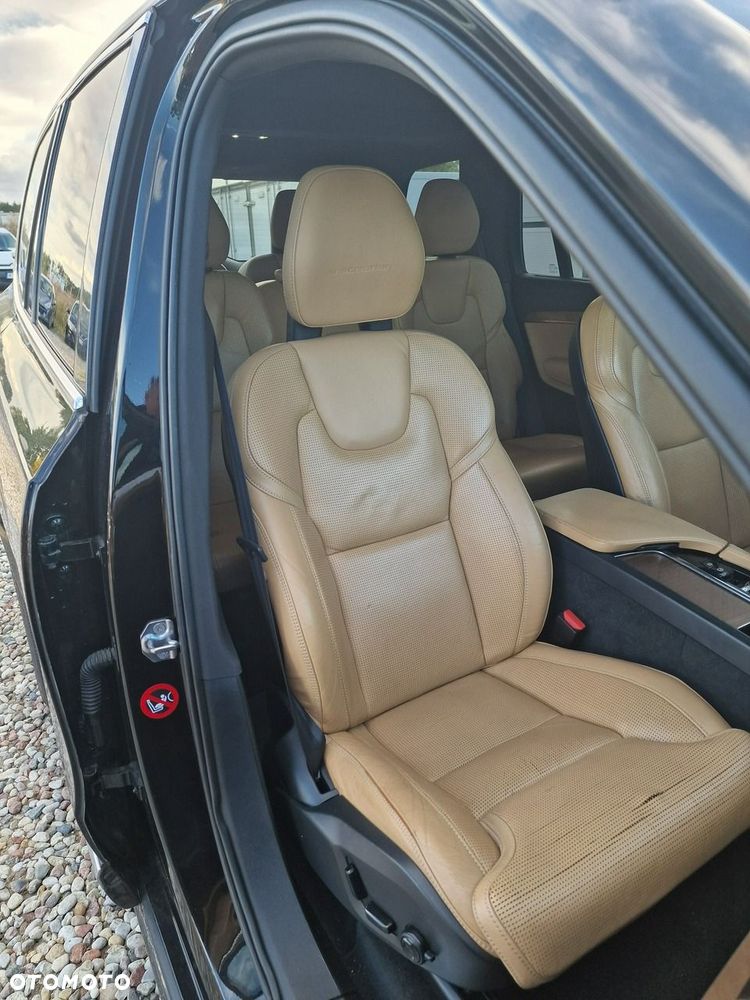 Volvo XC 90 - 27