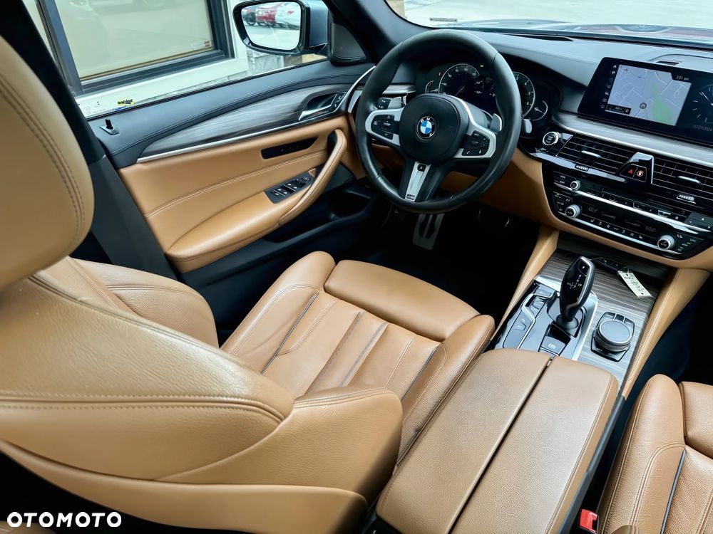 BMW Seria 5 540i xDrive M Sport sport - 10