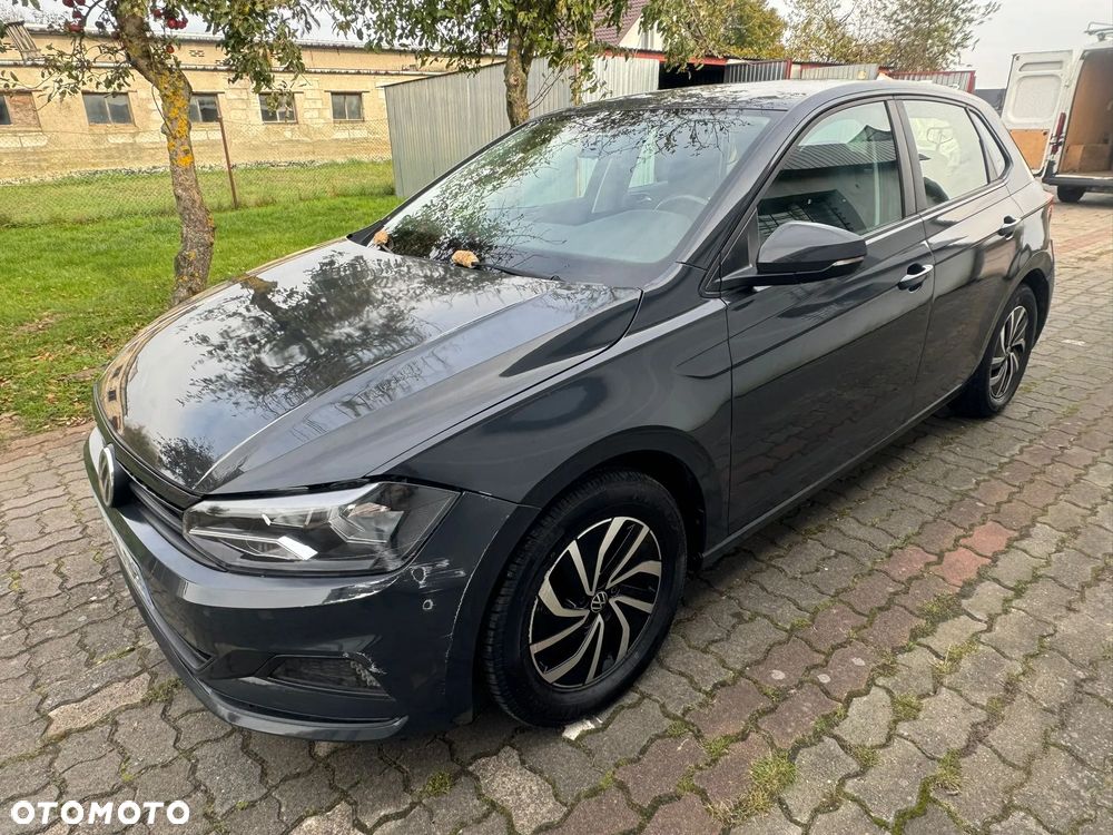 Volkswagen Polo 1.0 - 2