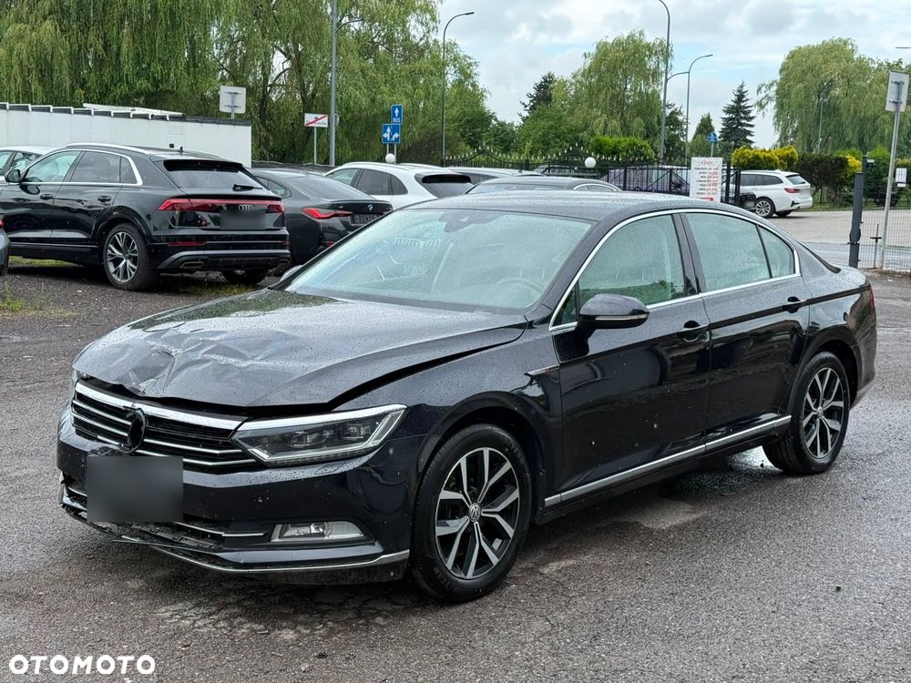 Volkswagen Passat - 10