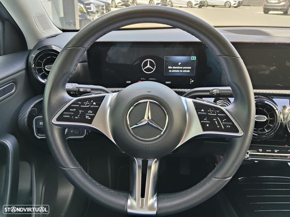 Mercedes-Benz A 200 - 8