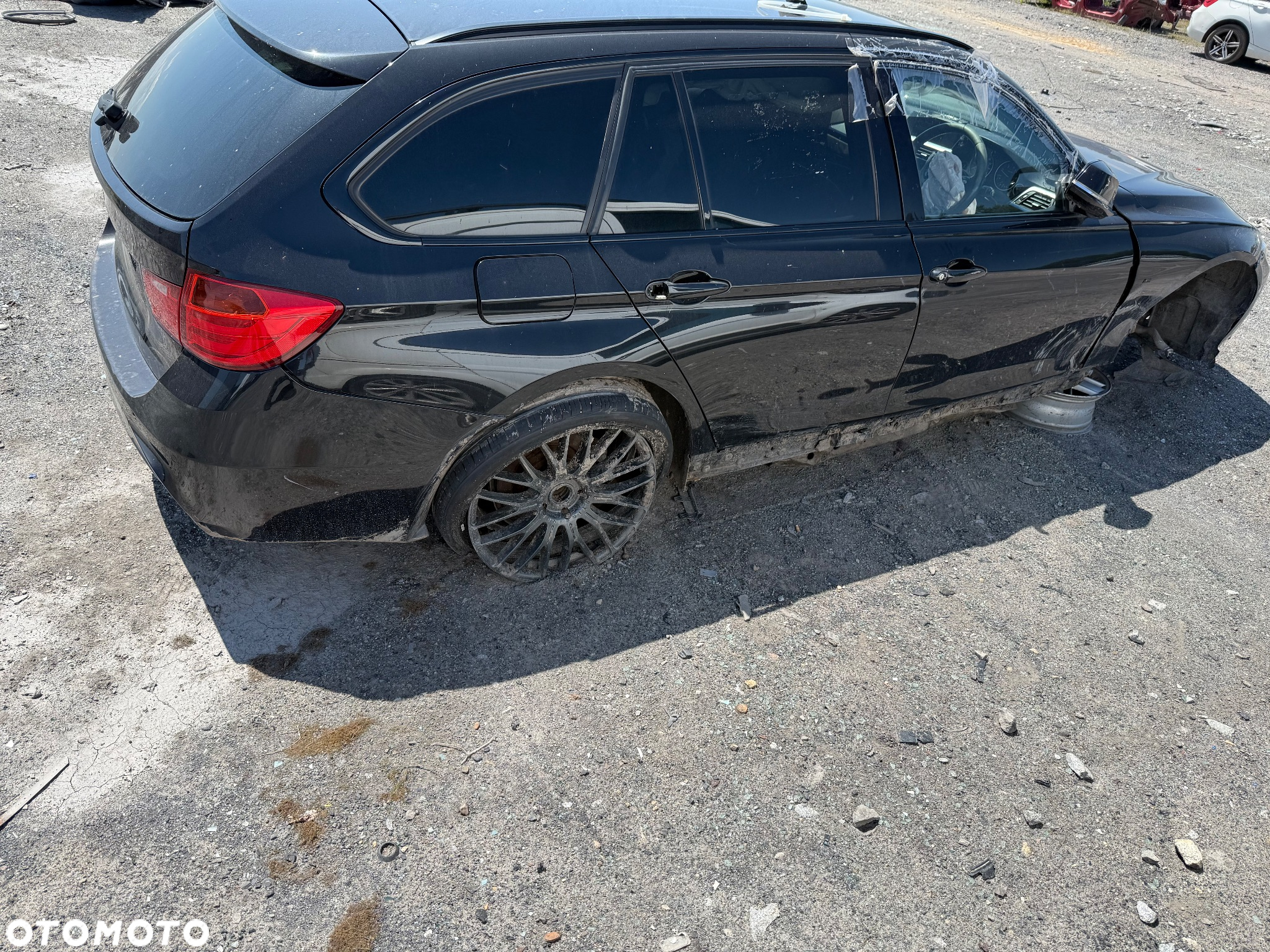 BMW Seria 3 320d DPF Touring Edition Sport - 6