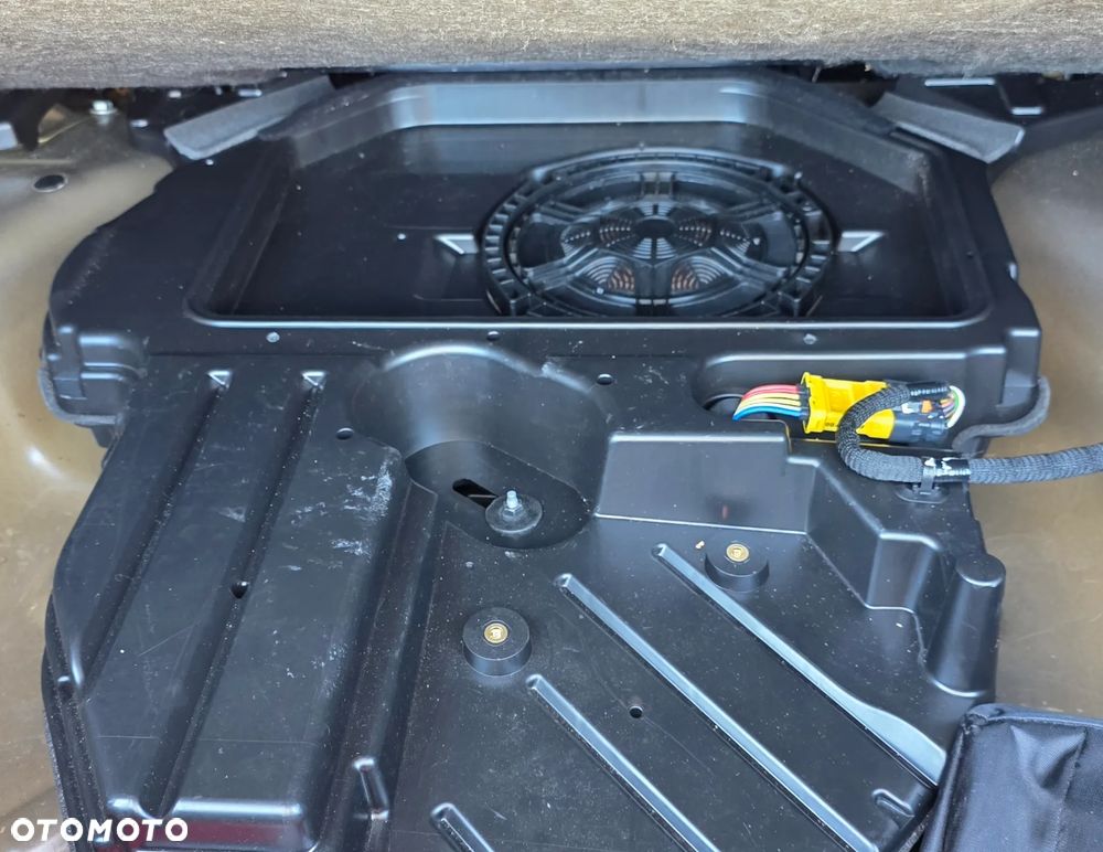Peugeot 2008 1.5 BlueHDi GT S&S EAT8 - 28