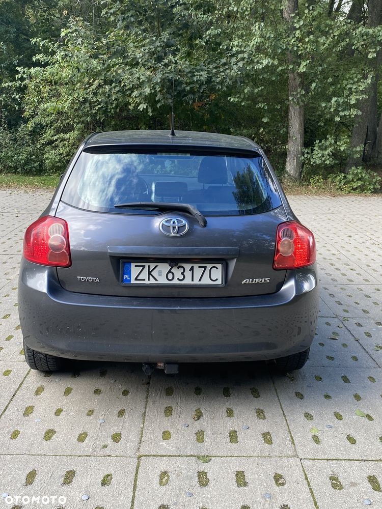 Toyota Auris - 3