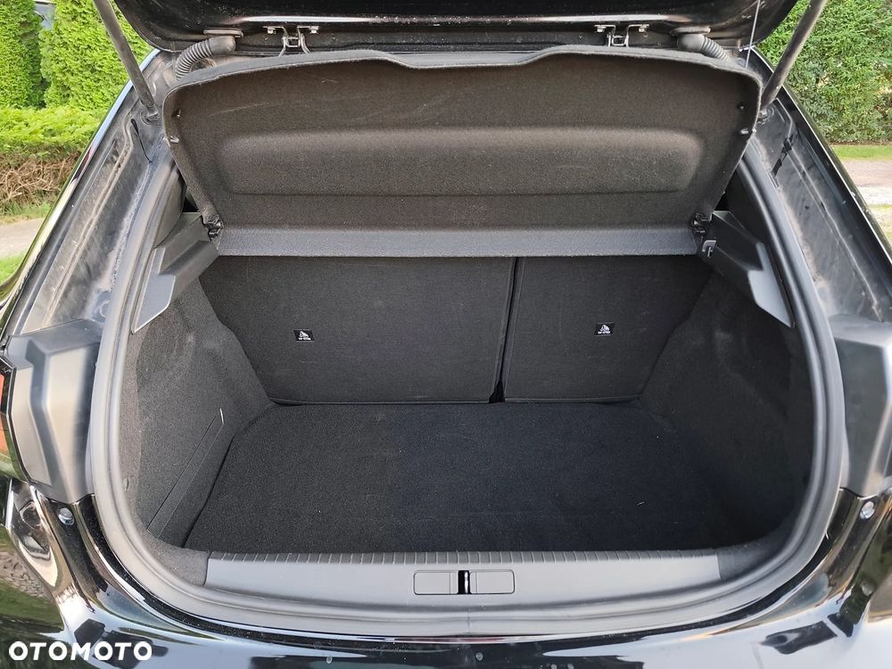 Peugeot 208 1.2 PureTech Active S&S - 11