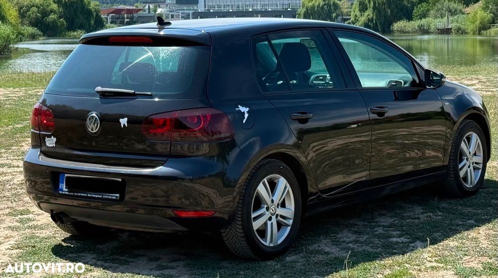 Volkswagen Golf - 5