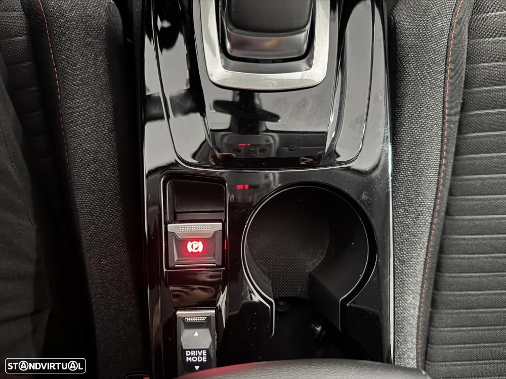 Peugeot e-208 Active Pack - 33