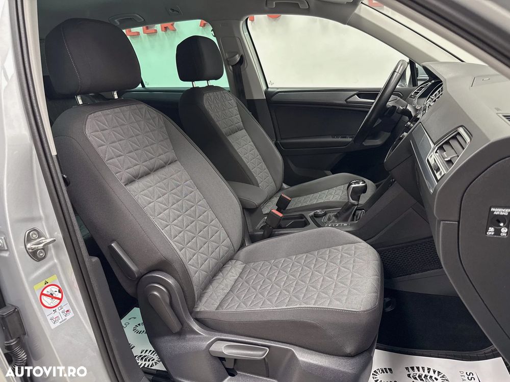 Volkswagen Tiguan 2.0 TDI SCR 4MOTION DSG Life - 18