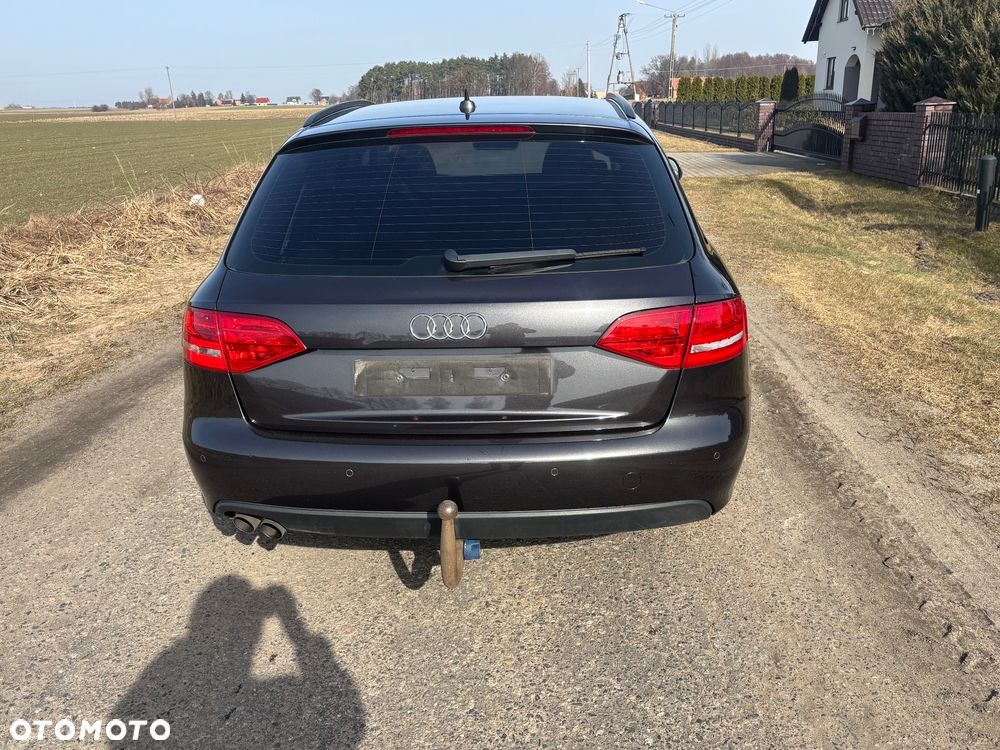 Audi A4 Avant 2.0 TDI DPF Ambition - 7