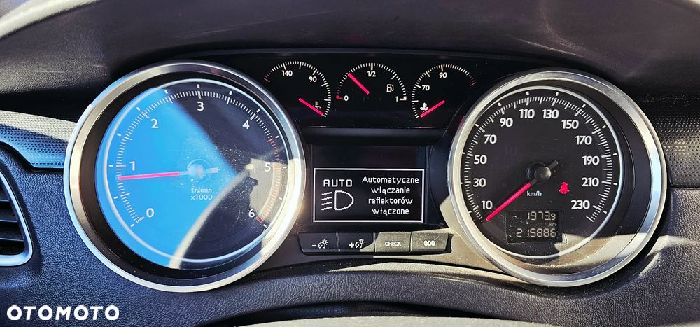 Peugeot 508 ver-2-0-bluehdi-active-s-s - 15