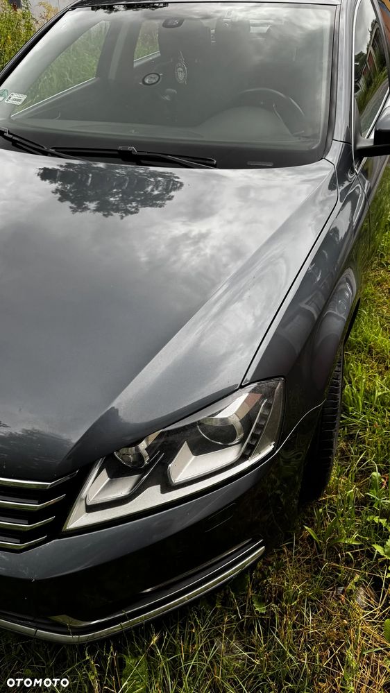 Volkswagen Passat 2.0 TDI Comfortline DSG - 11