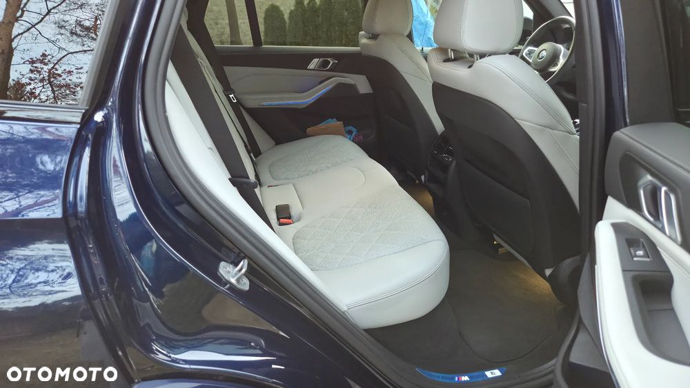 BMW X5 xDrive30d - 23