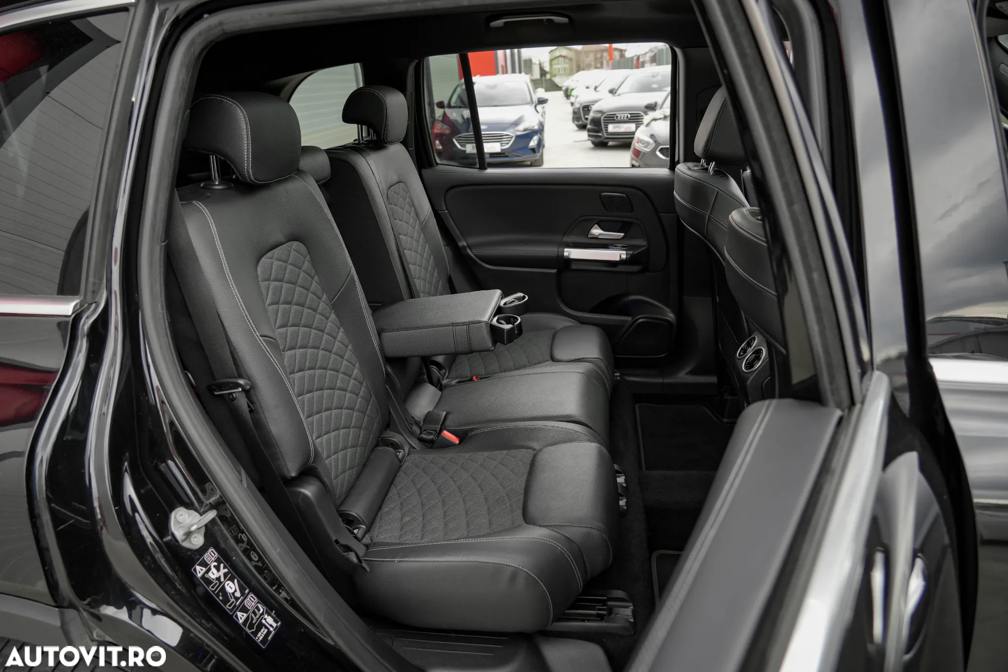 Mercedes-Benz GLB 200 d 4Matic 8G-DCT - 25