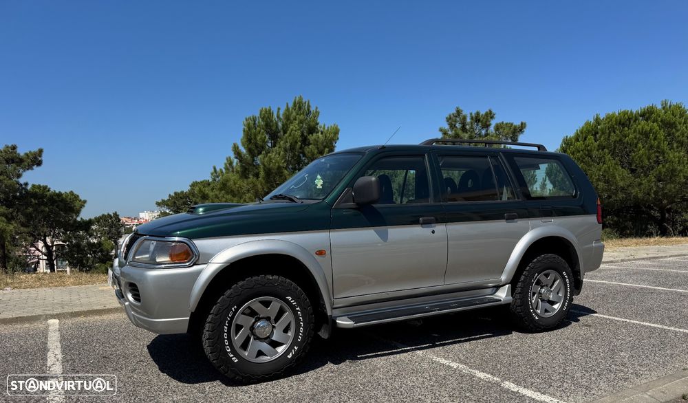 Mitsubishi Pajero Sport 2.5 TD GLS - 3