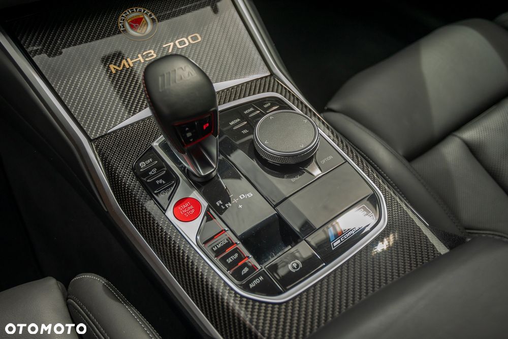 BMW M3 Competition M xDrive - 24