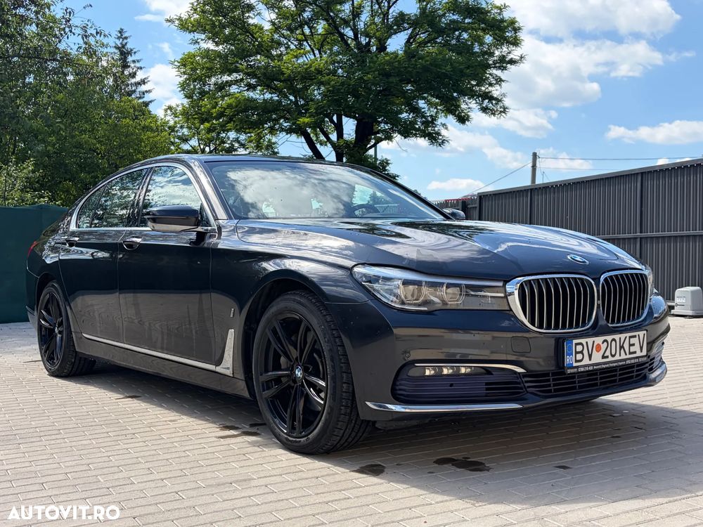 BMW Seria 7 - 27