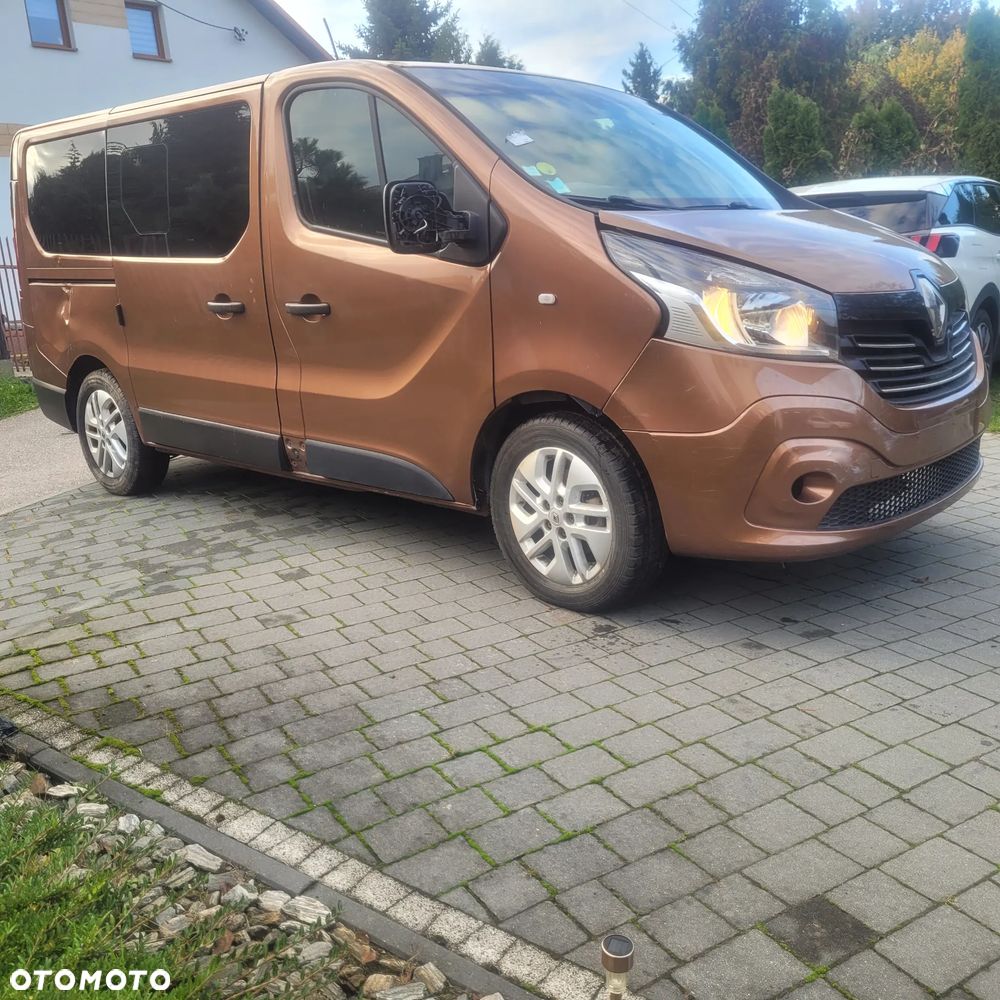 Renault Trafic - 12