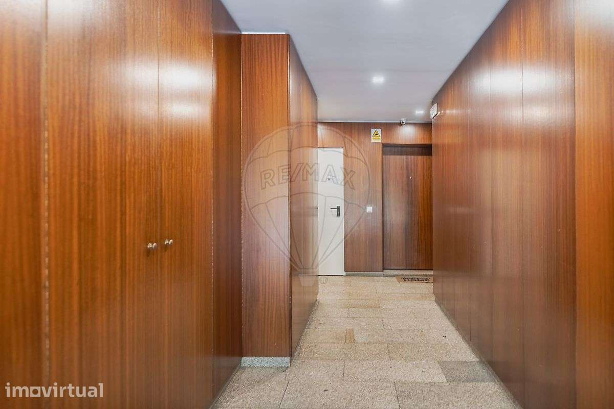 Apartamento T1 para venda - Grande imagem: 2/26