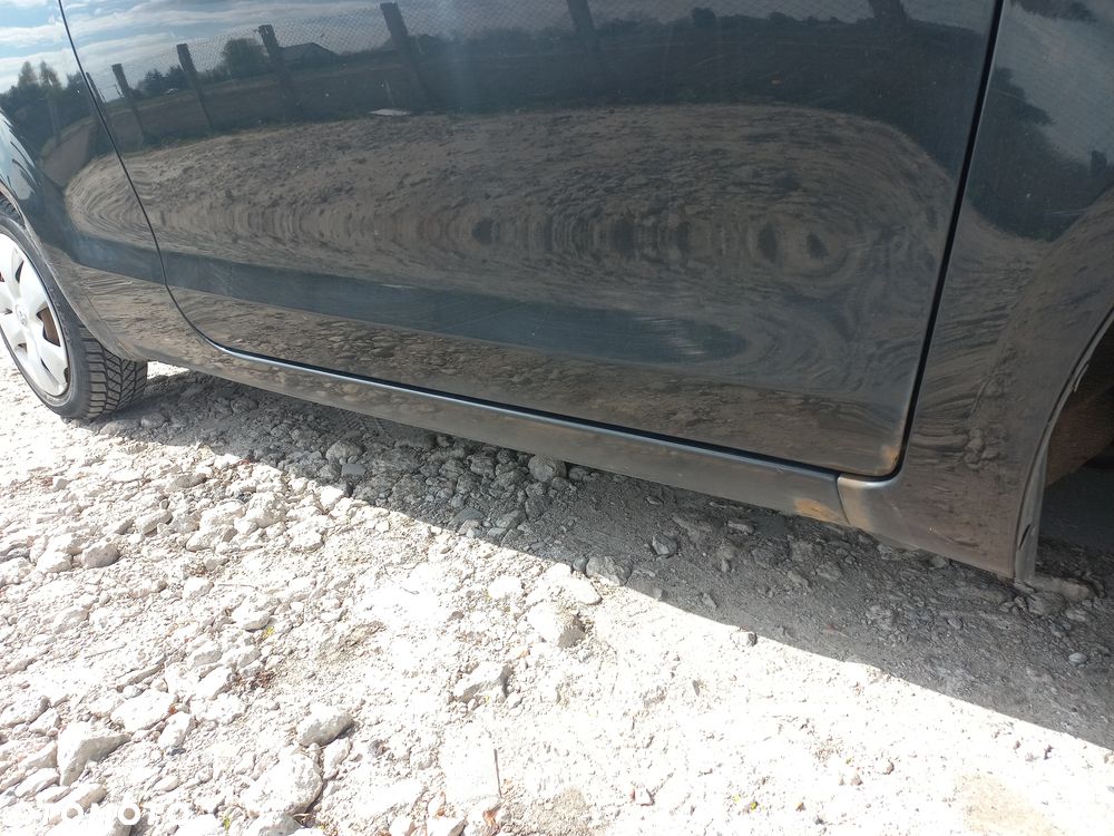 Toyota Yaris 1.0 Luna A/C - 25