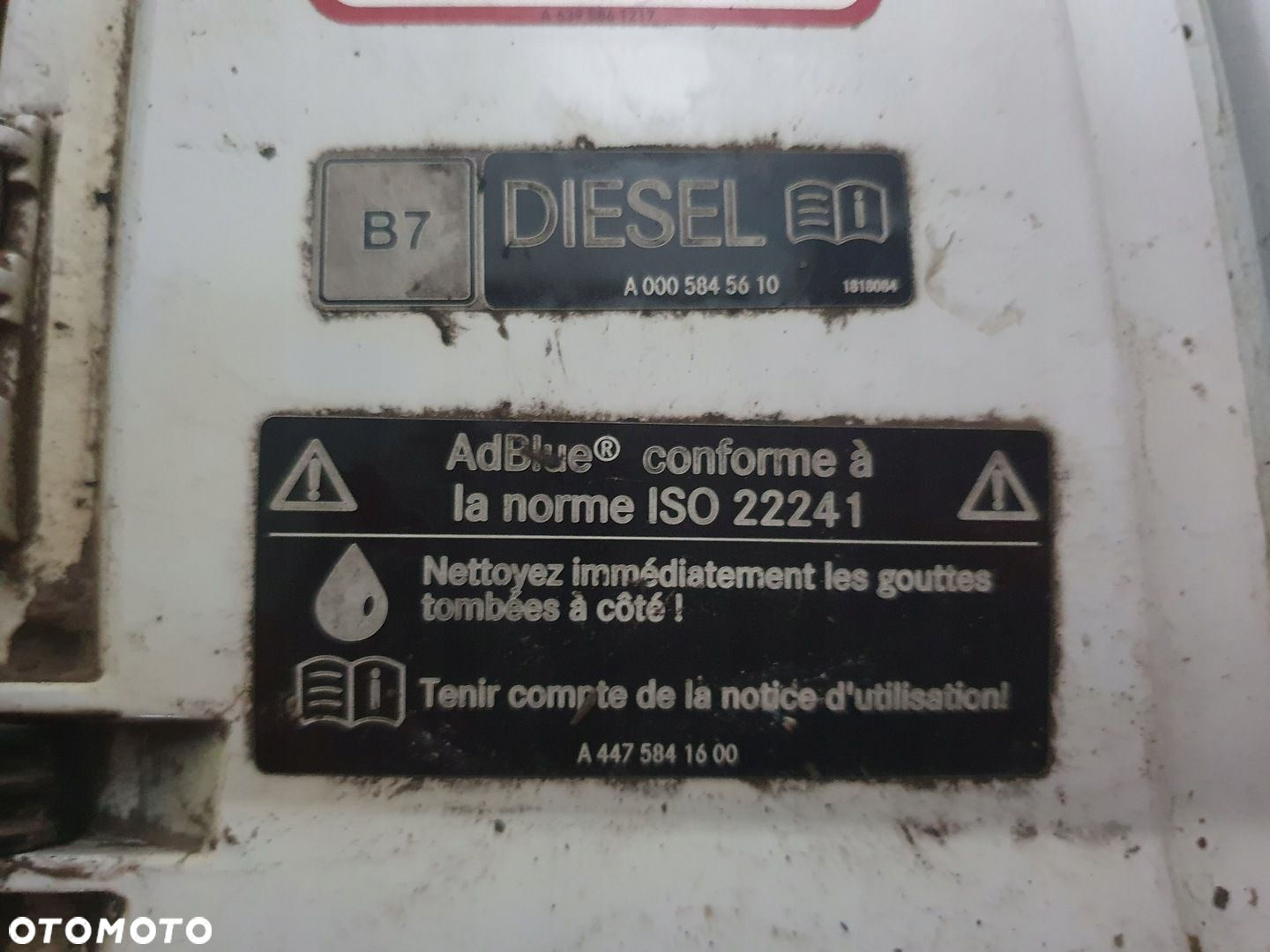 KLAPKA WLEWU PALIWA WLEW ADBLUE MERCEDES VITO W447 - 6