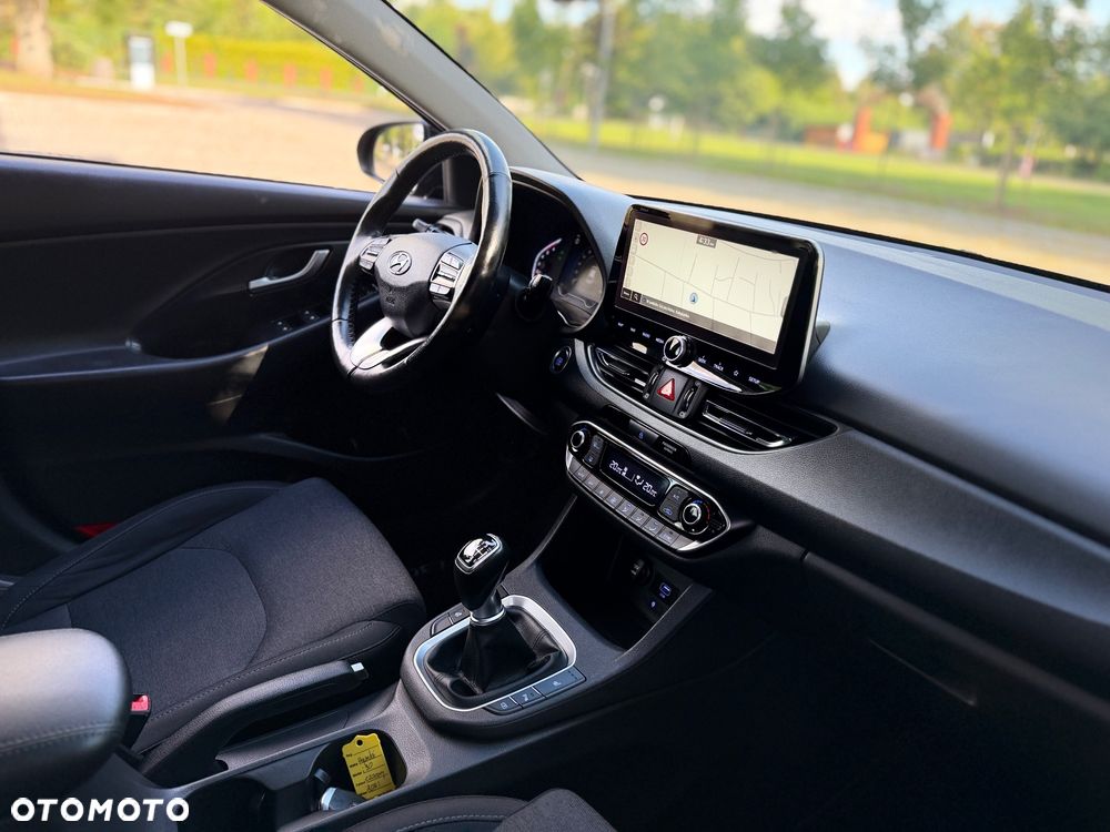 Hyundai i30 1.6 CRDI 48V-Hybrid EDITION 30+ - 13
