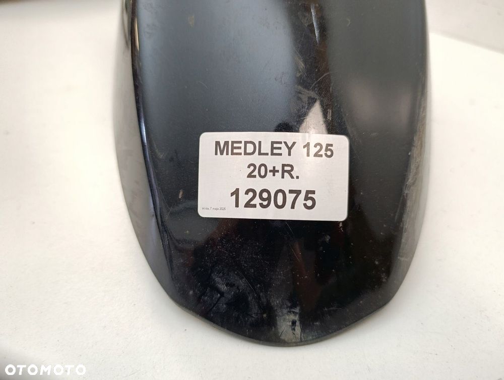 PIAGGIO MEDLEY 125 20 BŁOTNIK PRZÓD - 6