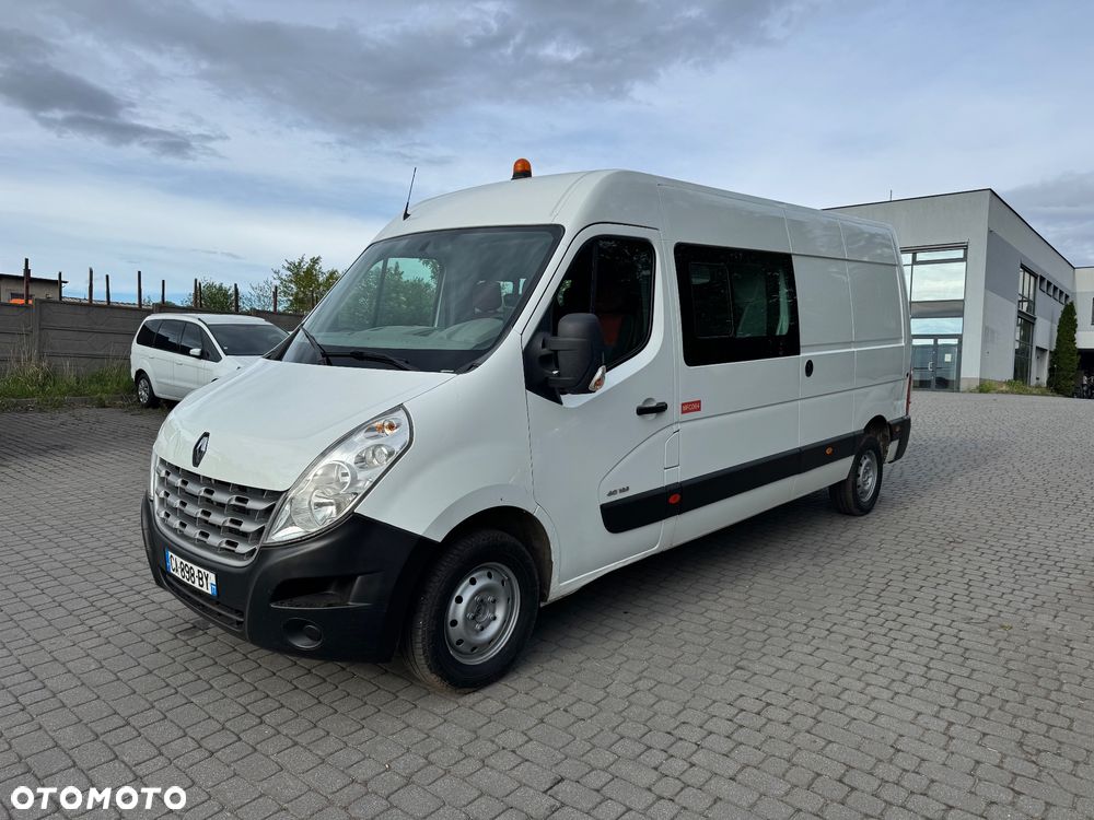 Renault Master Długi Brygadówka 7 Osobowa 2011. Paka 2.7m