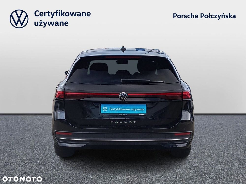Volkswagen Passat - 4
