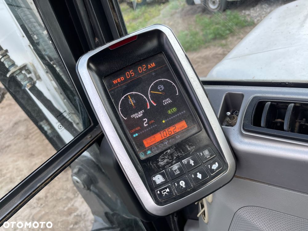 Bobcat Koparka gąsiennicowa Bobcat E85 Rok 2015 Oryginał 5500 MTG Bardzo ładna - 9