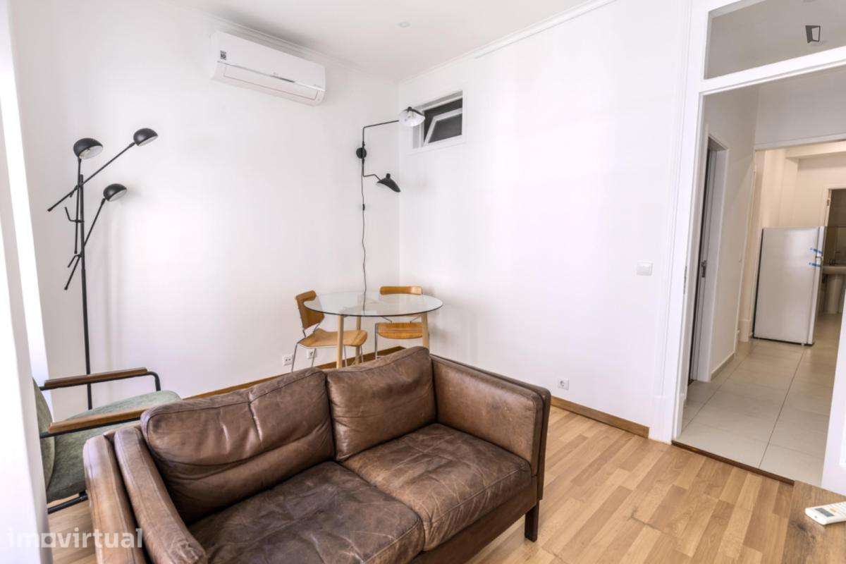 Apartamento com 1 quartos - localizado em Arroios Lisbon - Grande imagem: 5/15