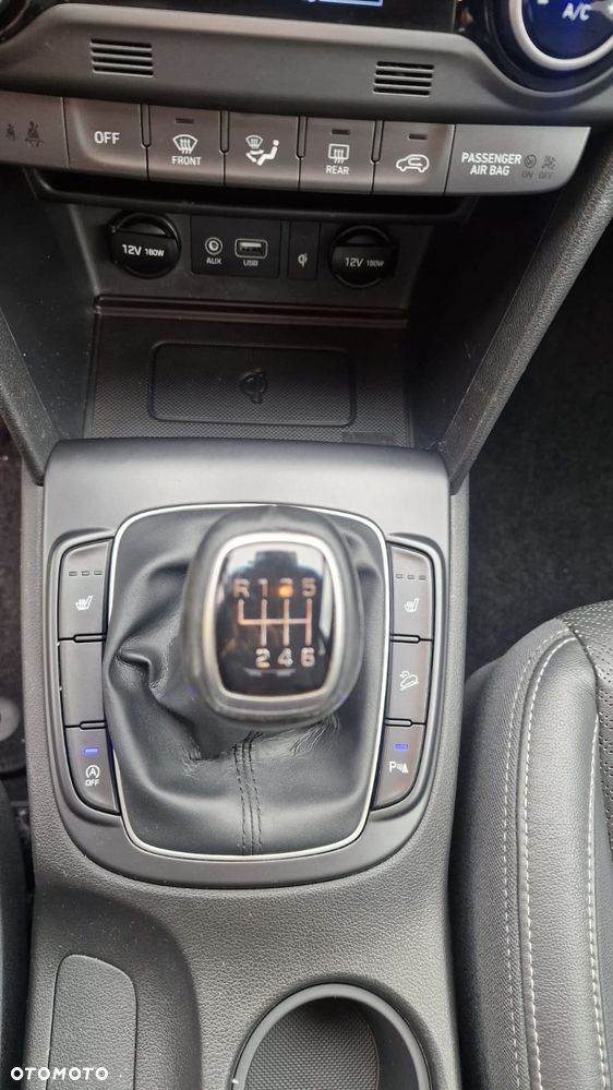 Hyundai Kona 1.0 T-GDI Premiere Comfort - 31