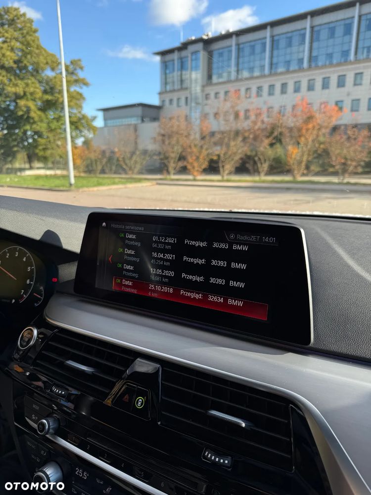 BMW Seria 5 530i xDrive M Sport sport - 27