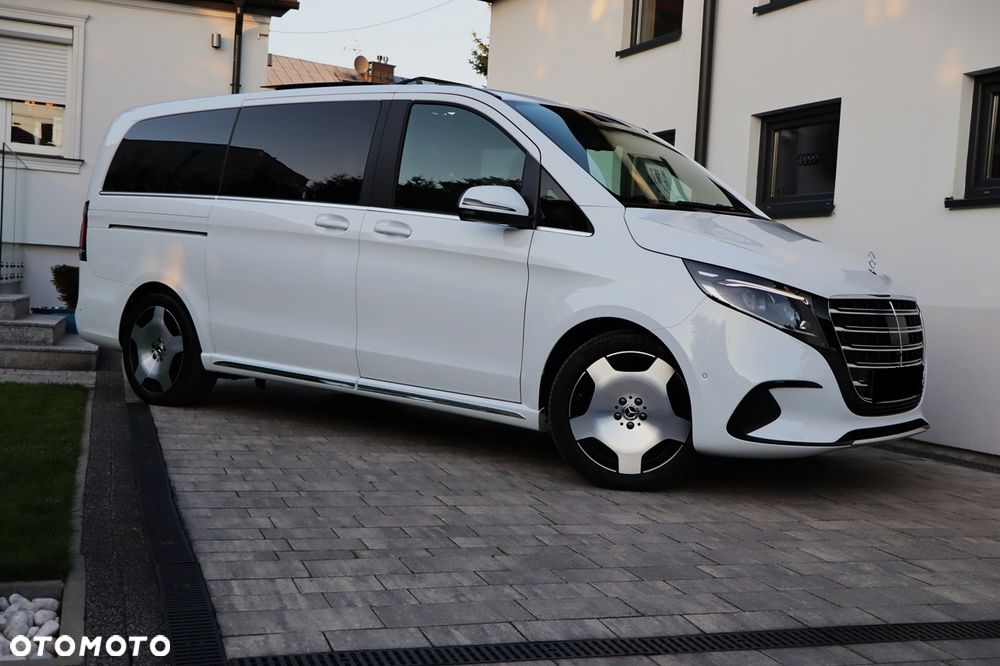 Mercedes-Benz Klasa V - 5